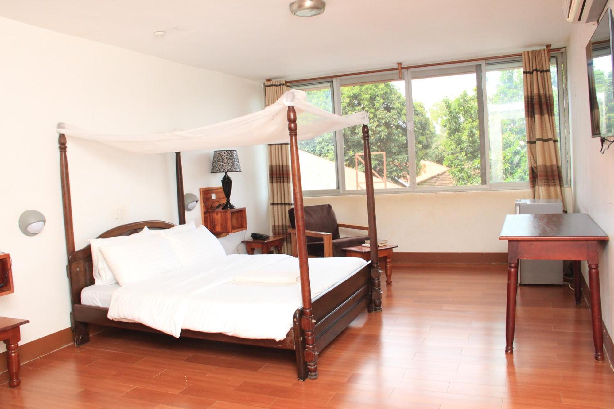 Entebbe Flights Motel Exterior photo