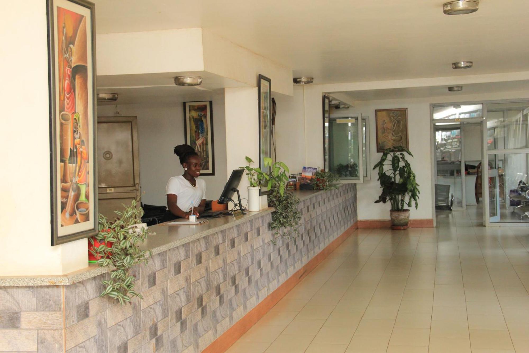 Entebbe Flights Motel Exterior photo