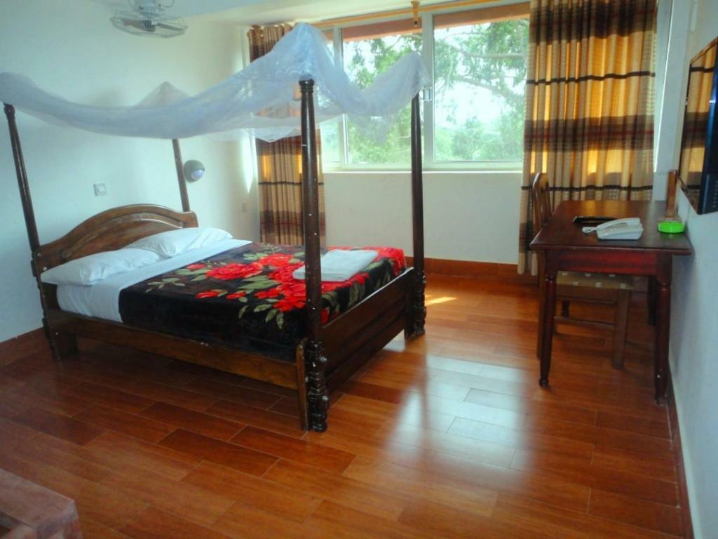 Entebbe Flights Motel Exterior photo