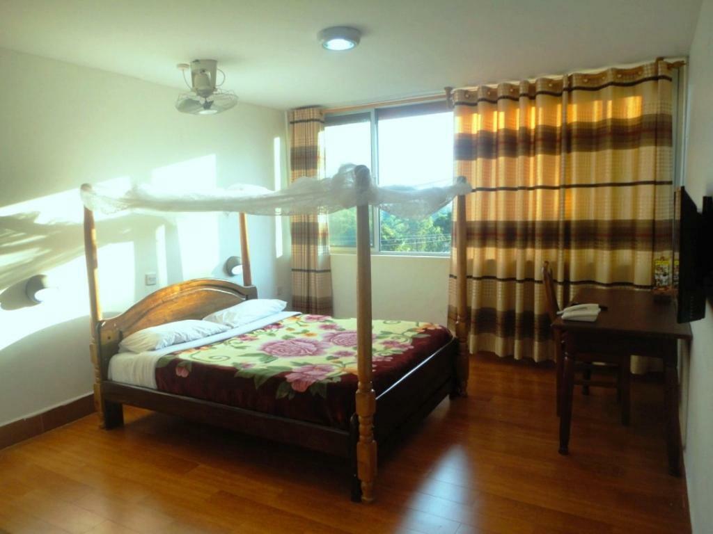 Entebbe Flights Motel Exterior photo