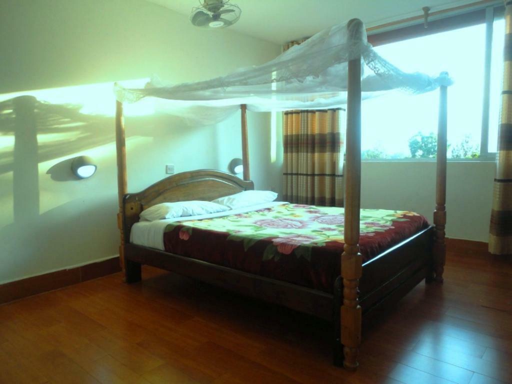 Entebbe Flights Motel Exterior photo